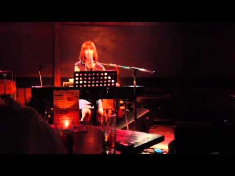 作曲家、ピアニストIZUMIソロライブ！ bekijken op YouTube