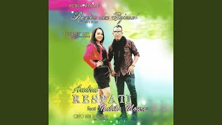 Mahligai Rindu (feat. Nabila Moure)