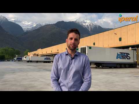 Lorenzo ci illustra l'attività del Centro di Produzione e Distribuzione Iperal di Andalo Valtellino