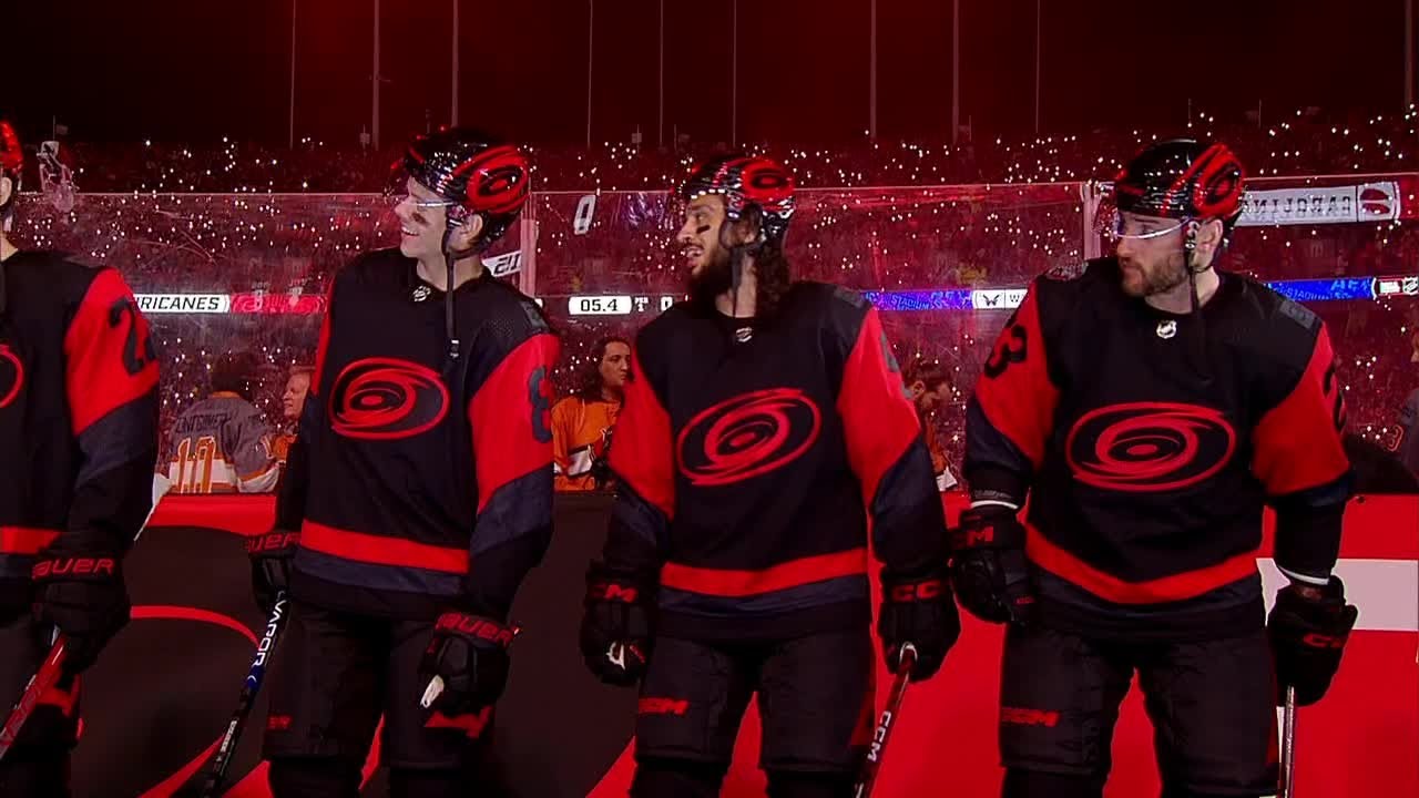 Capitals, Hurricanes unveil Stadium Series uniforms - ESPN