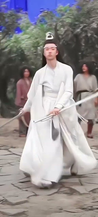 No one can perform fight scenes more gracefully than him..🔥 Wang Yibo breathed LanWangji to life.
