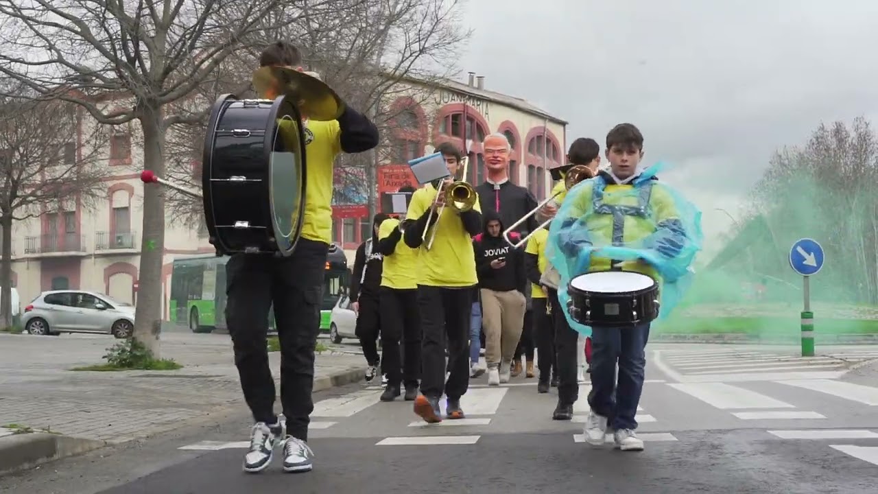 ÍNTEGRA: La rua de la Copa Colegial a Manresa | Powerade by: ROMAKURUMA MAZDA