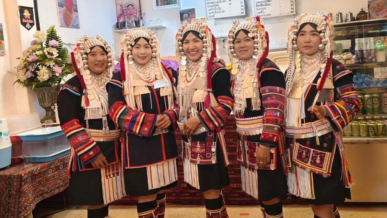 เพลงอาข่าเพราะๆขับร้องโดยคุณหมี่ยอ เบเชกู่