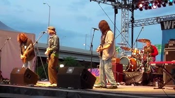 "Alcohol and Pills" - Todd Snider - Live @ Waterfront Park - Louisville, KY(5/4/2011)