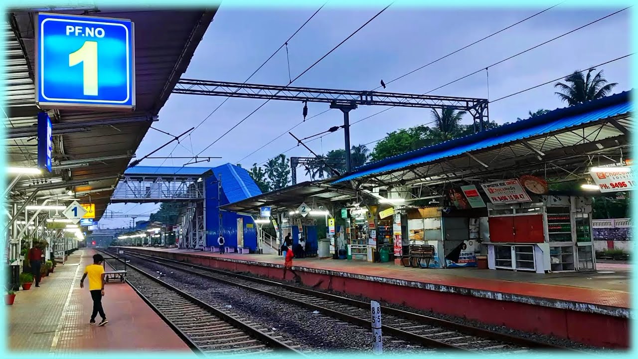 Pune - Kanyakumari Express | Phenomenal Acceleration - YouTube