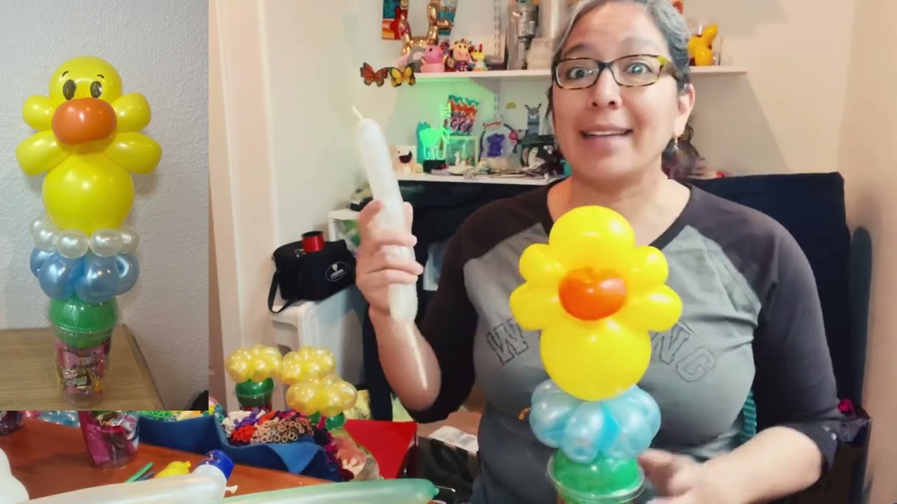 Ducky balloon tutorial for candy cups Easter and baby shower.