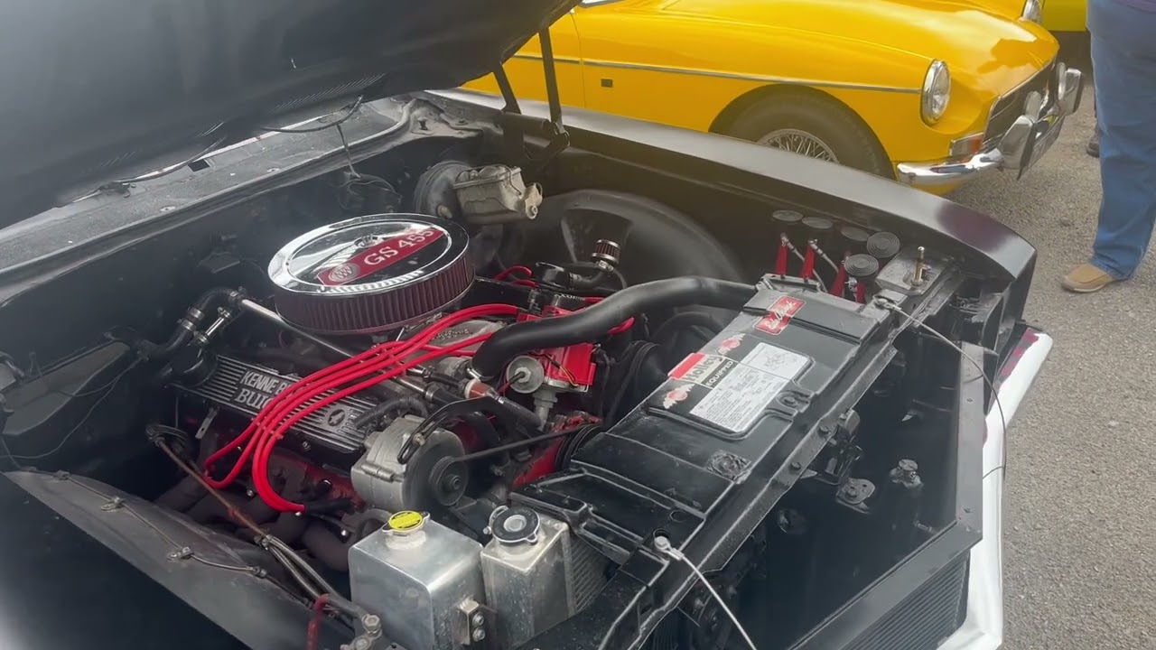 Chix's Triumph Stag Ford Essex 3L V6 - Duncan's dixie horn!