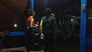 Menghibur Masyarakat Selangkut lagu Com Botah