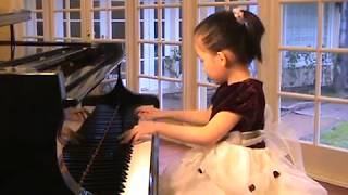 Tiffany Koo (Age 5) - Chopin Nocturne #20 C Sharp Minor chords