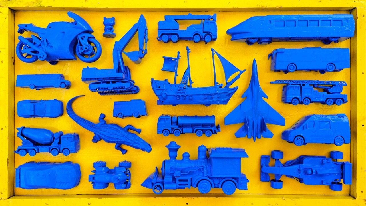 Mencuci Mainan Mobil Mobilan Balap, Excavator, Kereta Api, Pesawat Penuh Lumpur