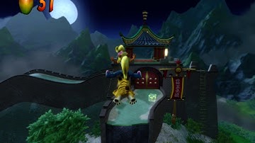 Crash Bandicoot 3 - N. Sane Trilogy - 105% Walkthrough, Part 12: Midnight Run (Gem)