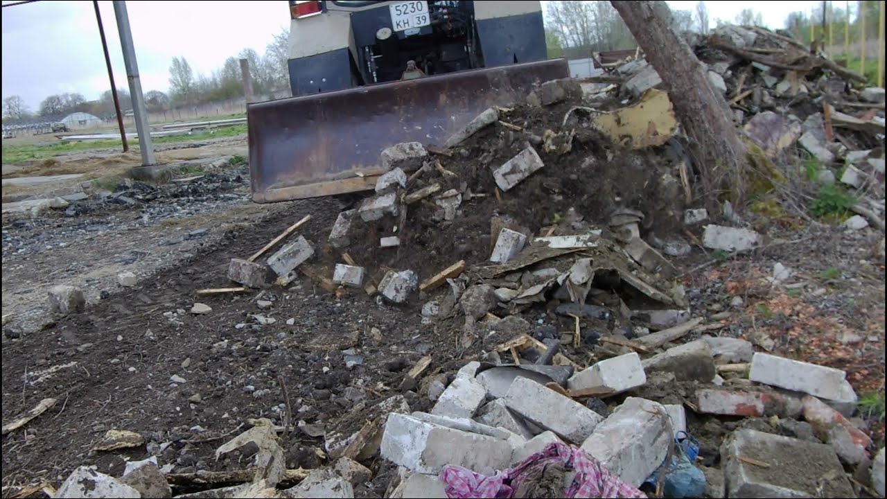 На МТЗ задняя лопата