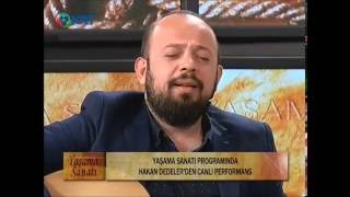 Nazan Şara Şatana 'nın Konuğu Hakan Dedeler Canlı Performansı Beyaz Giyme Toz Olur Resimi