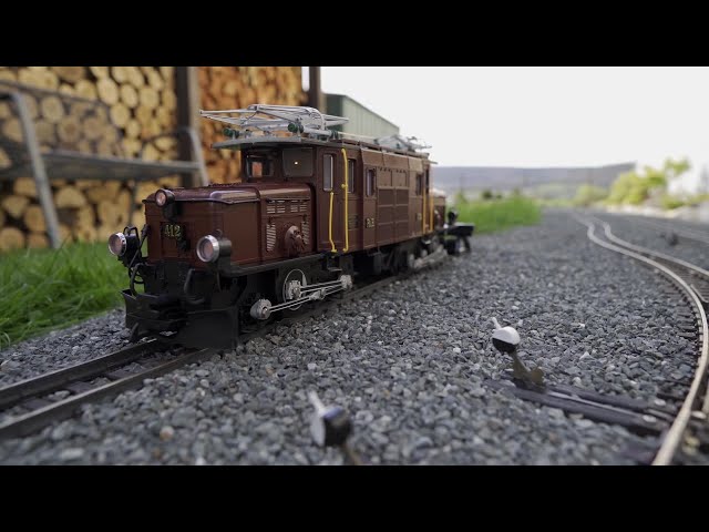 LGB RhB 'Krokodil' make over | LGB RhB 'Crocodile' make over - YouTube