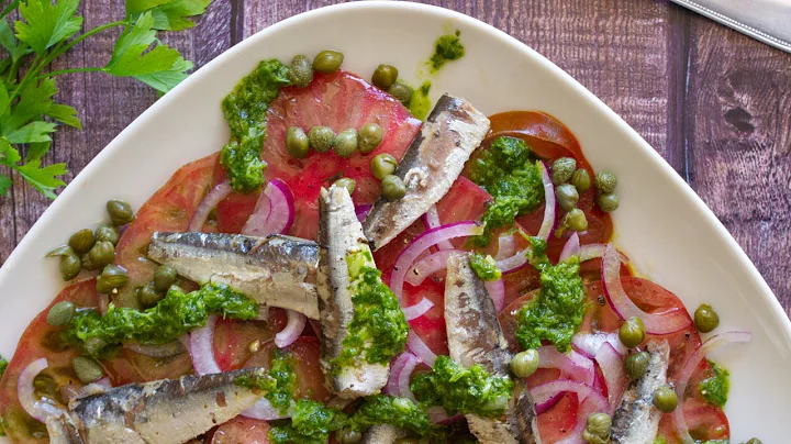 Spanish Tomato and Sardine Salad | Easy 10 Minute Summer Salad Recipe