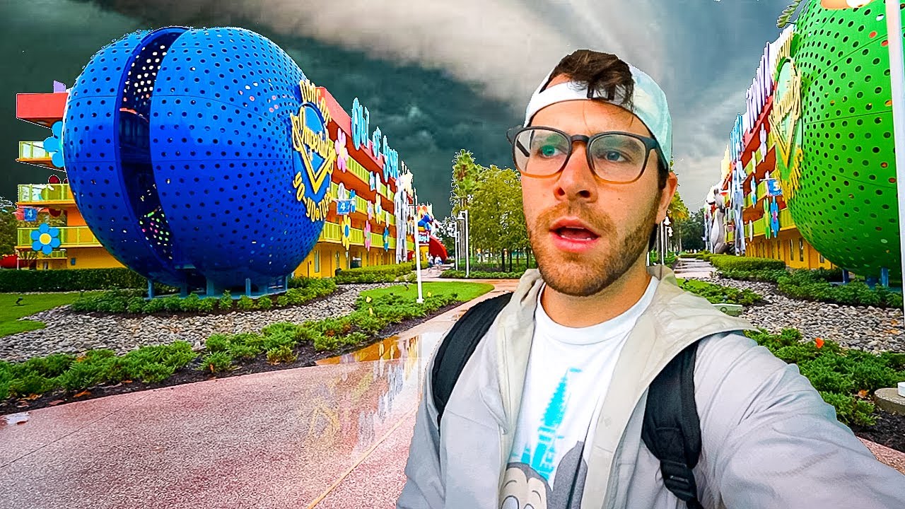 Staying At A Disney Hotel During Hurricane Ian | Checking Into Pop Century Resort | What’s Going On?