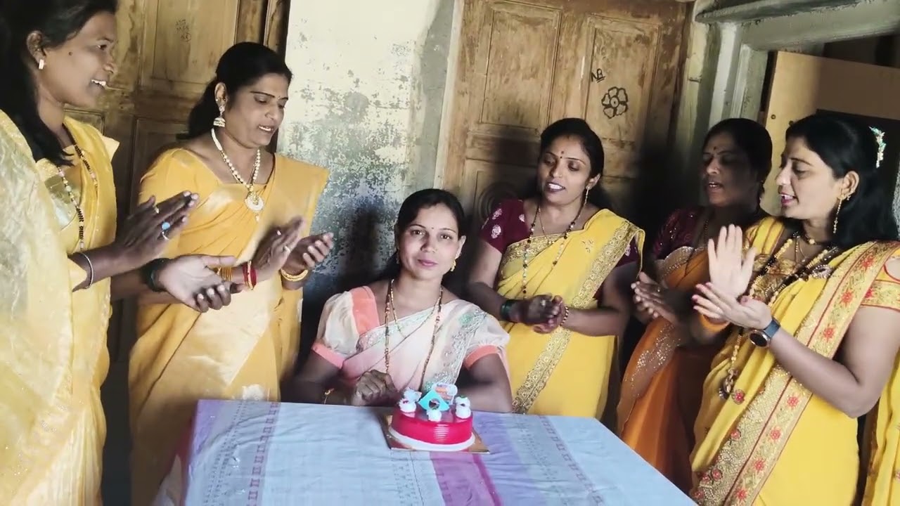 बर्थडे सेलिब्रेशन 🎊🎊🎊🎊🎊🎂