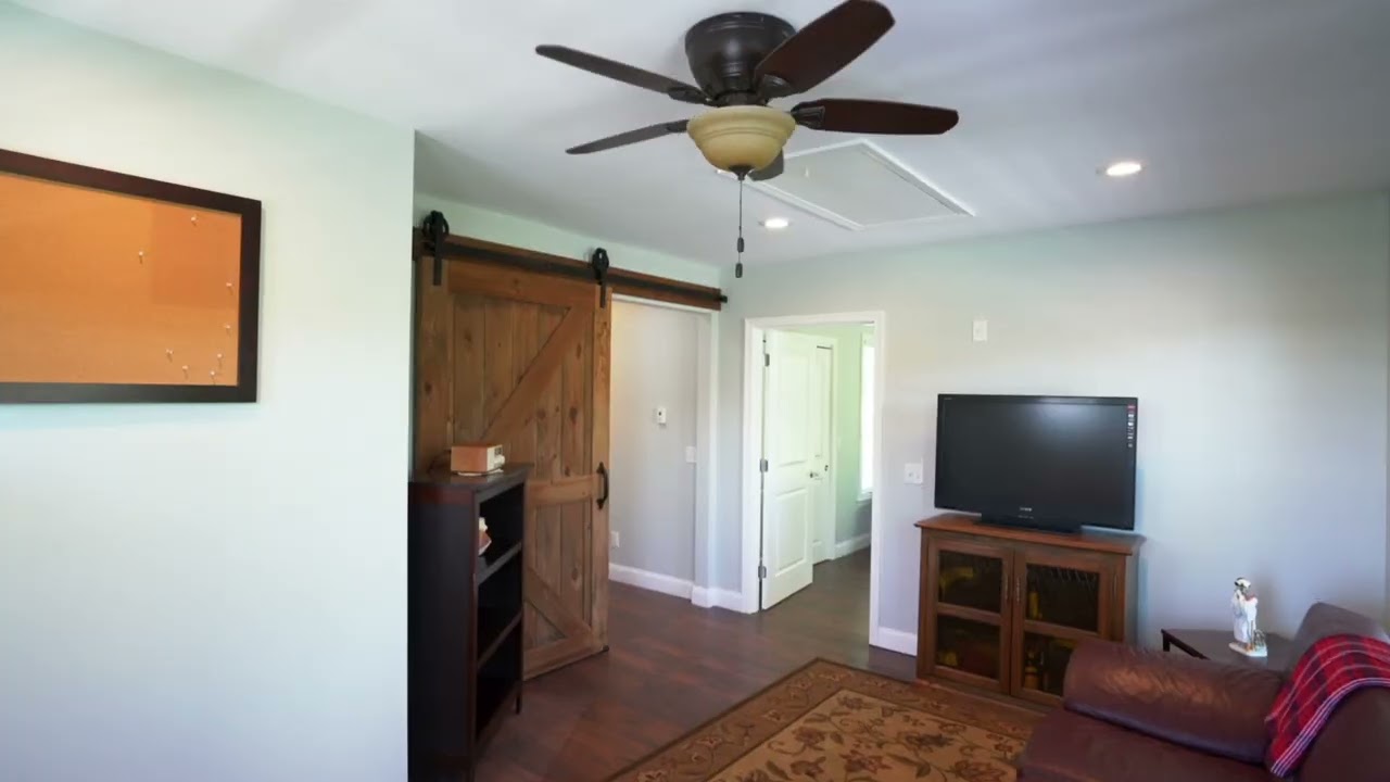 2 Francis Drive, Upton, MA 01568