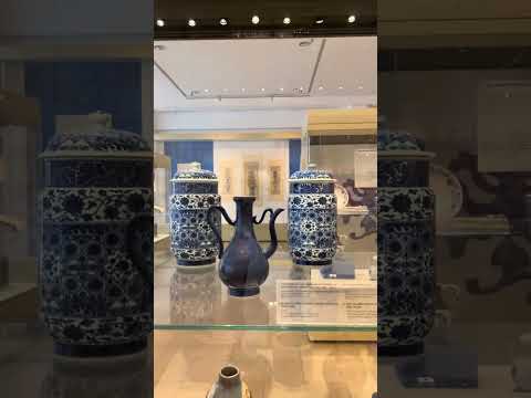 Blue & White Porcelain from 15th Century which has the example of Islamic influence