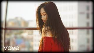 Lyra - Call Me Your Love (Official Song) screenshot 3