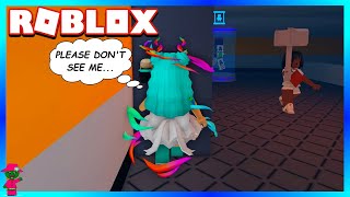 CAN I HIDE HERE AND THEN SAVE HIM (Roblox Flee The facility)
