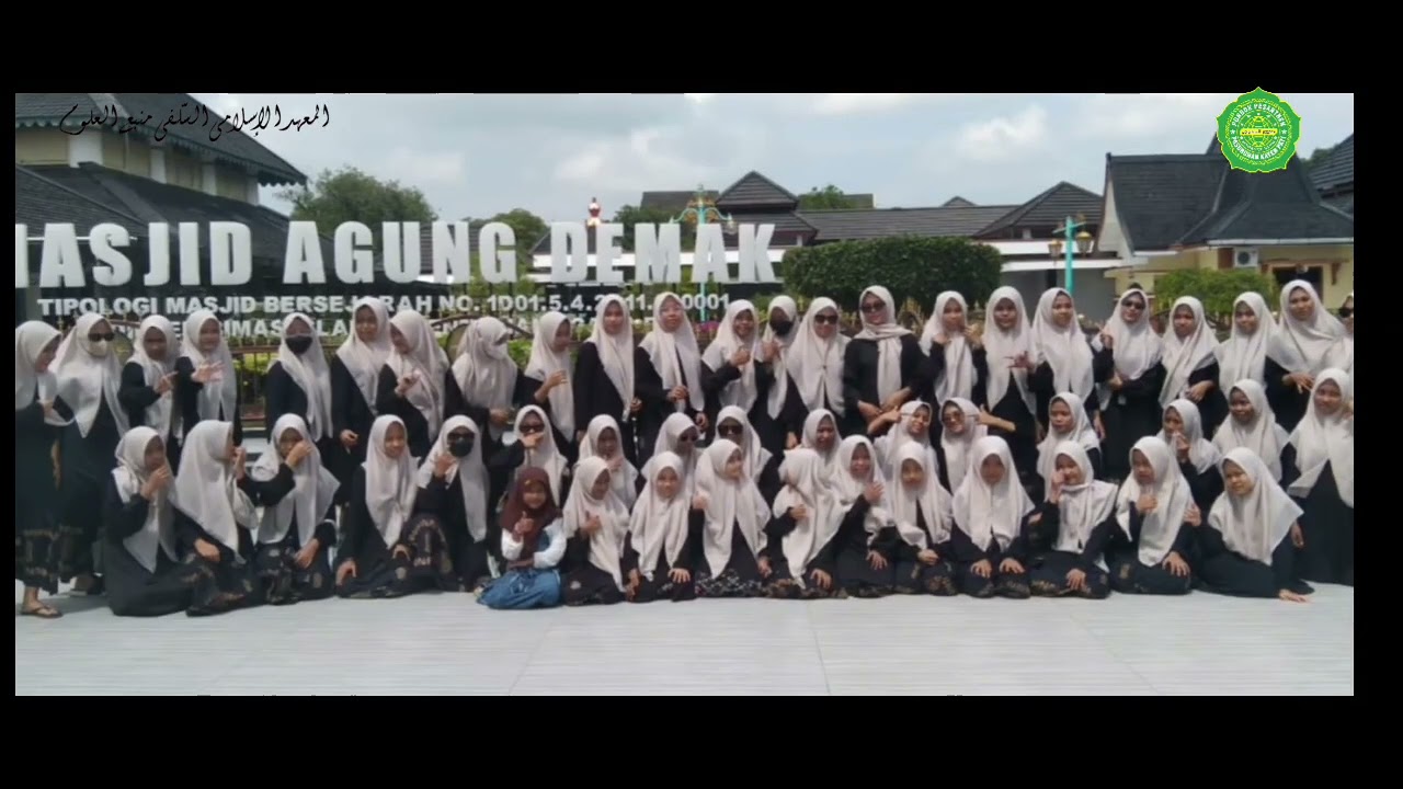 𝚉𝚒𝚊𝚛𝚊𝚑 𝚖𝚊𝚔𝚊𝚖 𝚠𝚊𝚕𝚒 𝙳𝚎𝚖𝚊𝚔 & 𝚔𝚞𝚍𝚞𝚜 𝚂𝚊𝚗𝚝𝚛𝚒 𝚙𝚞𝚝𝚛𝚒 𝚖𝚊𝚖𝚋𝚊'𝚞𝚕 𝚞𝚕𝚞𝚖 ✨✨✨✨