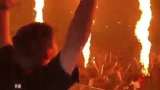 Martin Garrix  Turn Up The Speakers    Ii