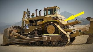 Вот зачем на бульдозерах Caterpillar делают треугольные гусеницы