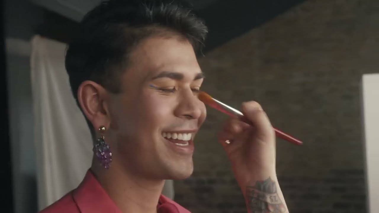 OUR NEW FRESH NUDE FOUNDATION HAS GLOW-UP & COMES WITH IMPROVED FORMULA | Make Up The Body Shop Indo