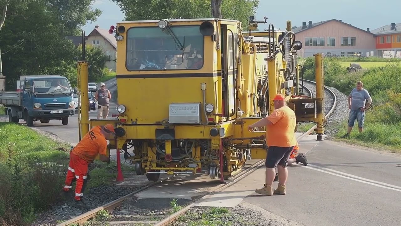 Plasser wykonuje obrót,  plasser makes a turn