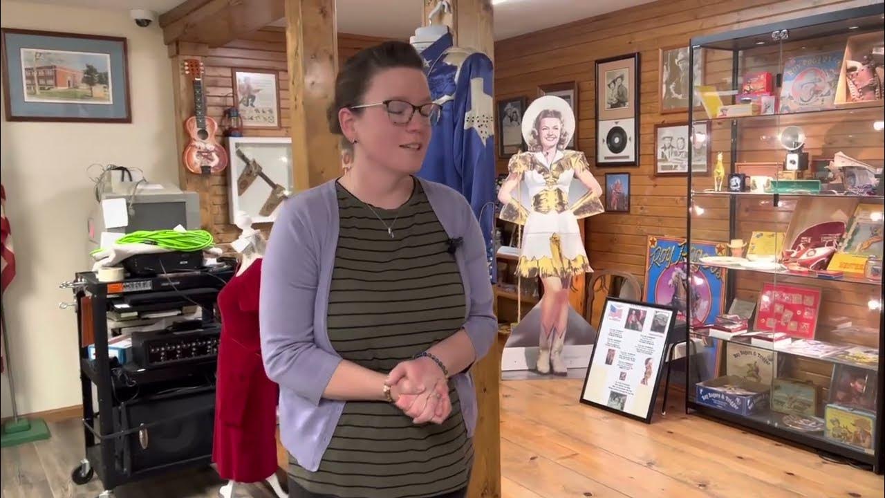 McCune Osage Library & Museum Larry Spahn, & Rufus The Diabetic