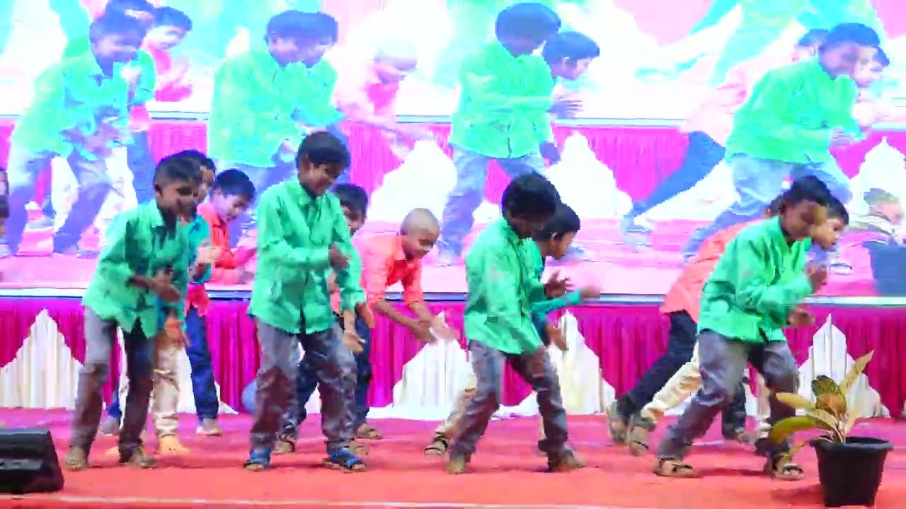 Class - 2 Dance  I  Veyilodu Vilaiyadi  I  BVM Annual Day AAROHI - 2024