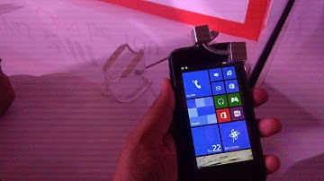 Micromax CanvasWin W092  Hands On