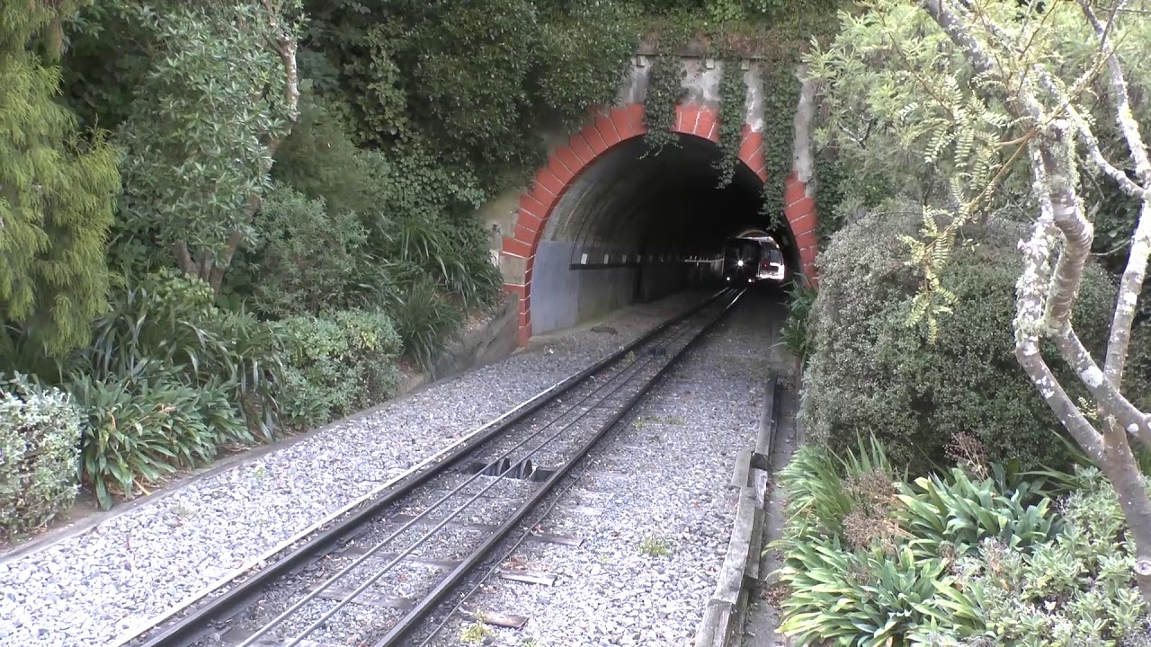 WELLINGTON CABLE CAR & WELLINGTON STATION MARCH 2019