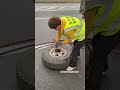 6 Emergency Rescue: 4.2m Light Truck Tire Replacement.