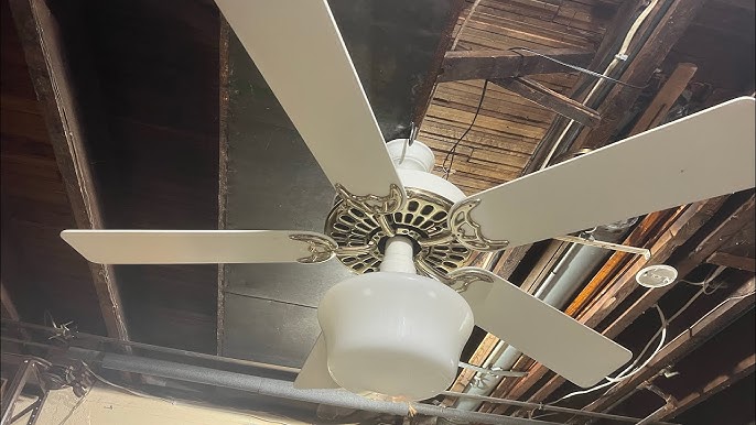 1992 Heritage Lancaster 52 Ceiling Fan