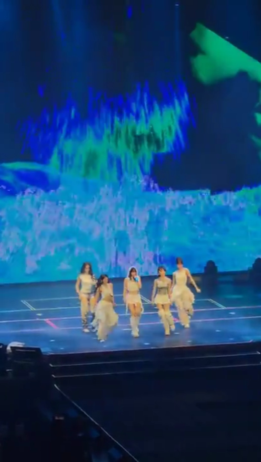 THE GREAT MERMAID (part 1) - LE SSERAFIM 'EASY CRAZY HOT' Tour