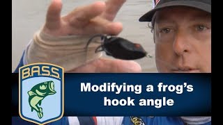 Modifying a frog's hook angle with Dean Rojas