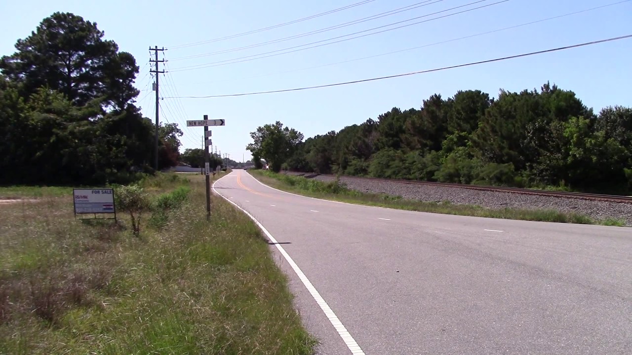 CSXT F726 & NS E26 C40-9W/AC44CW/ES40DC & NS C44-9W/SD60E/C40-9W Nice Horn Salutes & wave Action!!!