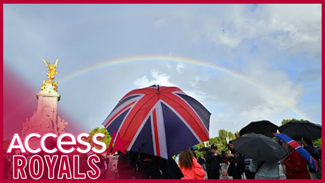 Double Rainbow Appears At Buckingham Palace As Queen Elizabeth Dies