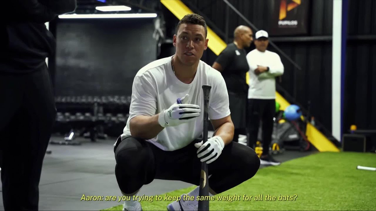 gleyber-torres-aaron-judge-discuss-using-different-bats-youtube