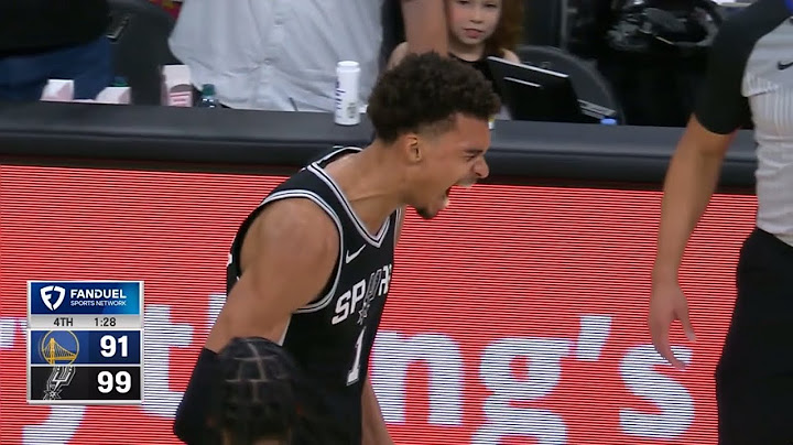 Victor Wembanyama puts Steph Curry to bed with clutch plays 😨
