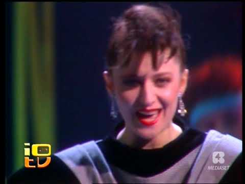 Matt Bianco - Sneaking Out The Back Door (Azzurro 1984)