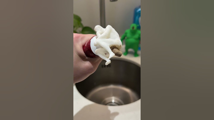 听说用这个牙膏头挤出来的牙膏更有味道~ #玩个很新的东西 #沙雕