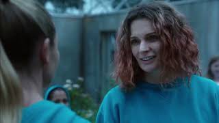 Wentworth S4Ep4 Bea punches Kaz