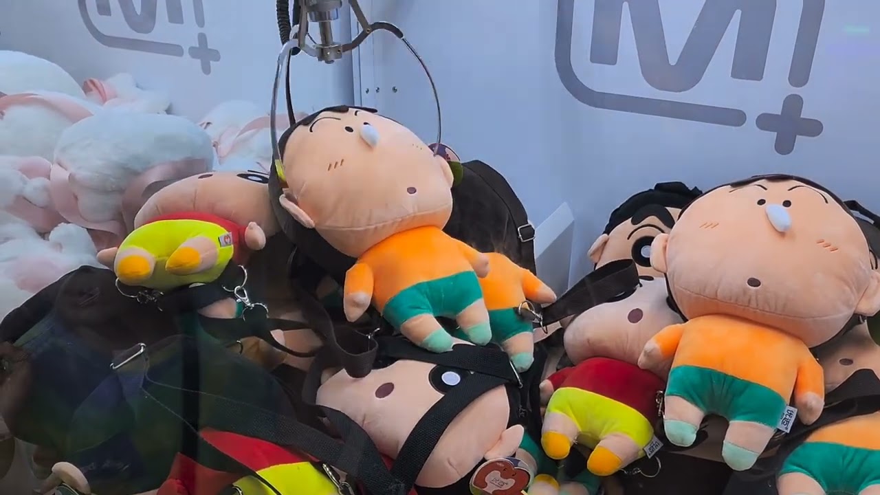 짱구 가방 뽑기 대작전! 흰둥이도 같이?! 끝없는 도전의 결말은… #인형뽑기 #짱구