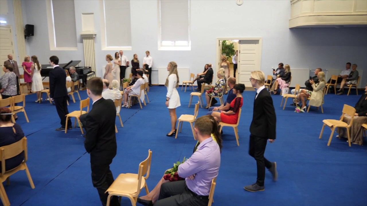 Viljandi Kesklinna Kool / 8.lennu lõpuaktus / 9.a klass