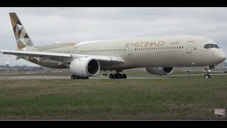 Easter Weekend Plane Spotting At Toronto Pearson Airport: Emirates A380, Etihad A350 & More