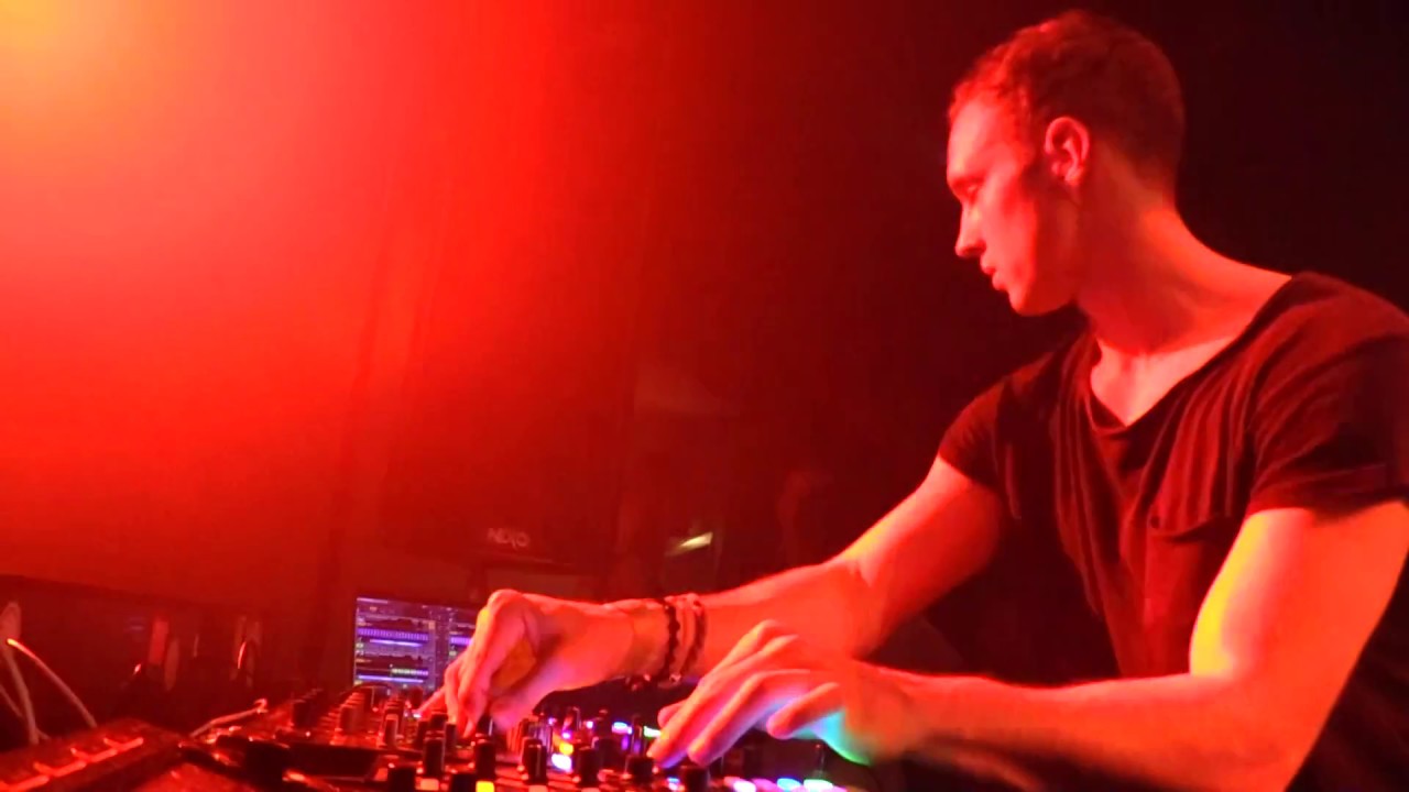 Watch MATT MUS@KOMMENZUSAMMEN 03/11 on YouTube Watch MATT MUS@KOMMENZUSAMMEN 03/11 on YouTube