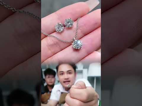 Video 6-prong moissanite earrings #K203 #MB400815 #A4 #C #Moissanite - youtube